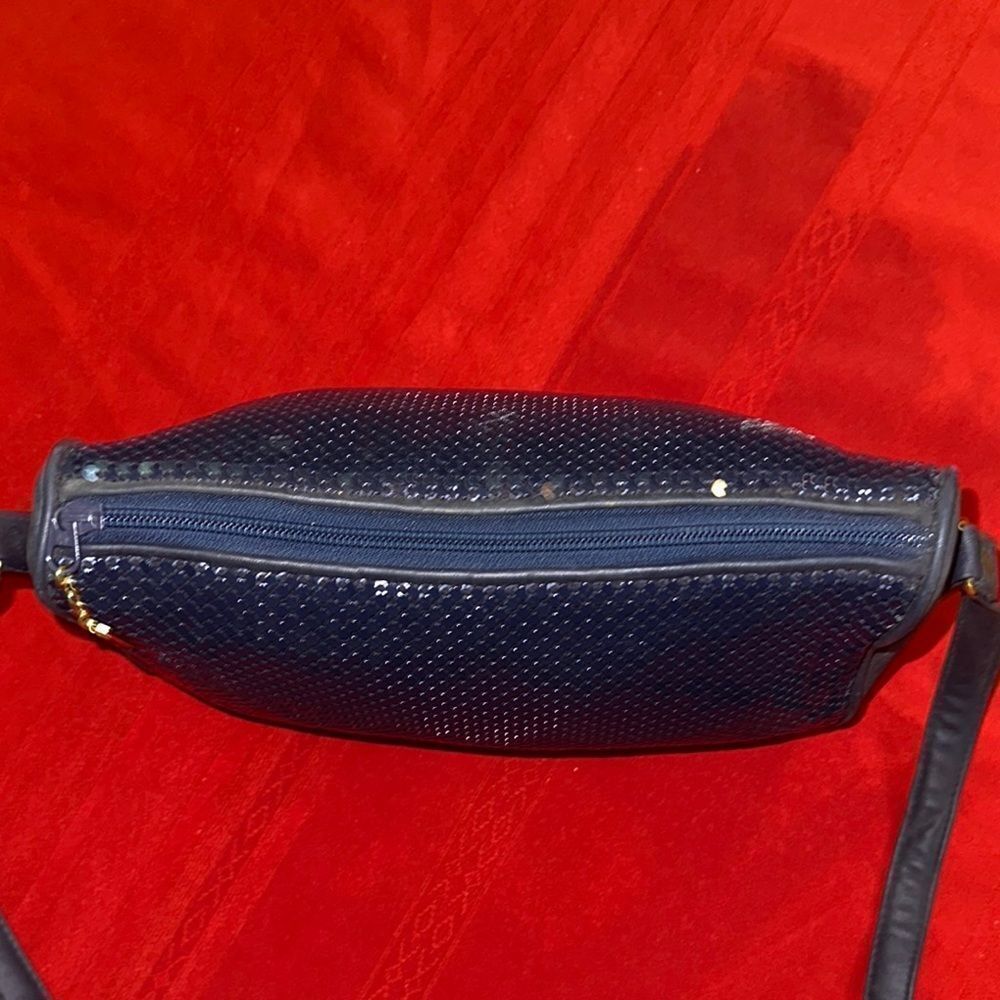 Whiting & Davis Navy Sequin Purse - Picture 5 of 11